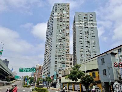 1792.3萬拍定【天生贏家】捷運板新站︱附車位